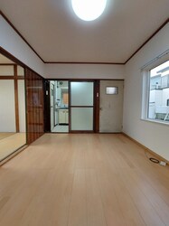 宮の森町３丁目戸建ての物件内観写真